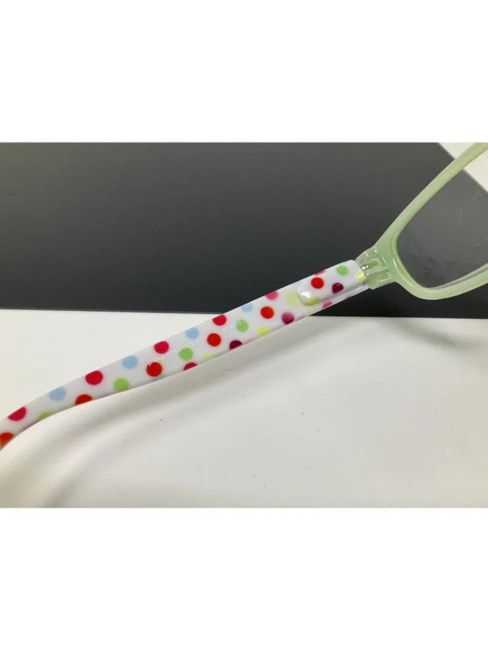 Peepers 491 Rectangle Green Reading Glasses Power +1.75